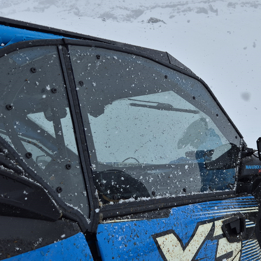 Hliðarlokun Can-am X3